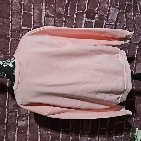 Holiday Plush Christmas Movie Junkie Sweatshirt size 2XL NWOT - Picture 3 of 6